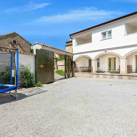 Martin Mit Traditioneller Istrischer Note - #124251 בית נופש *